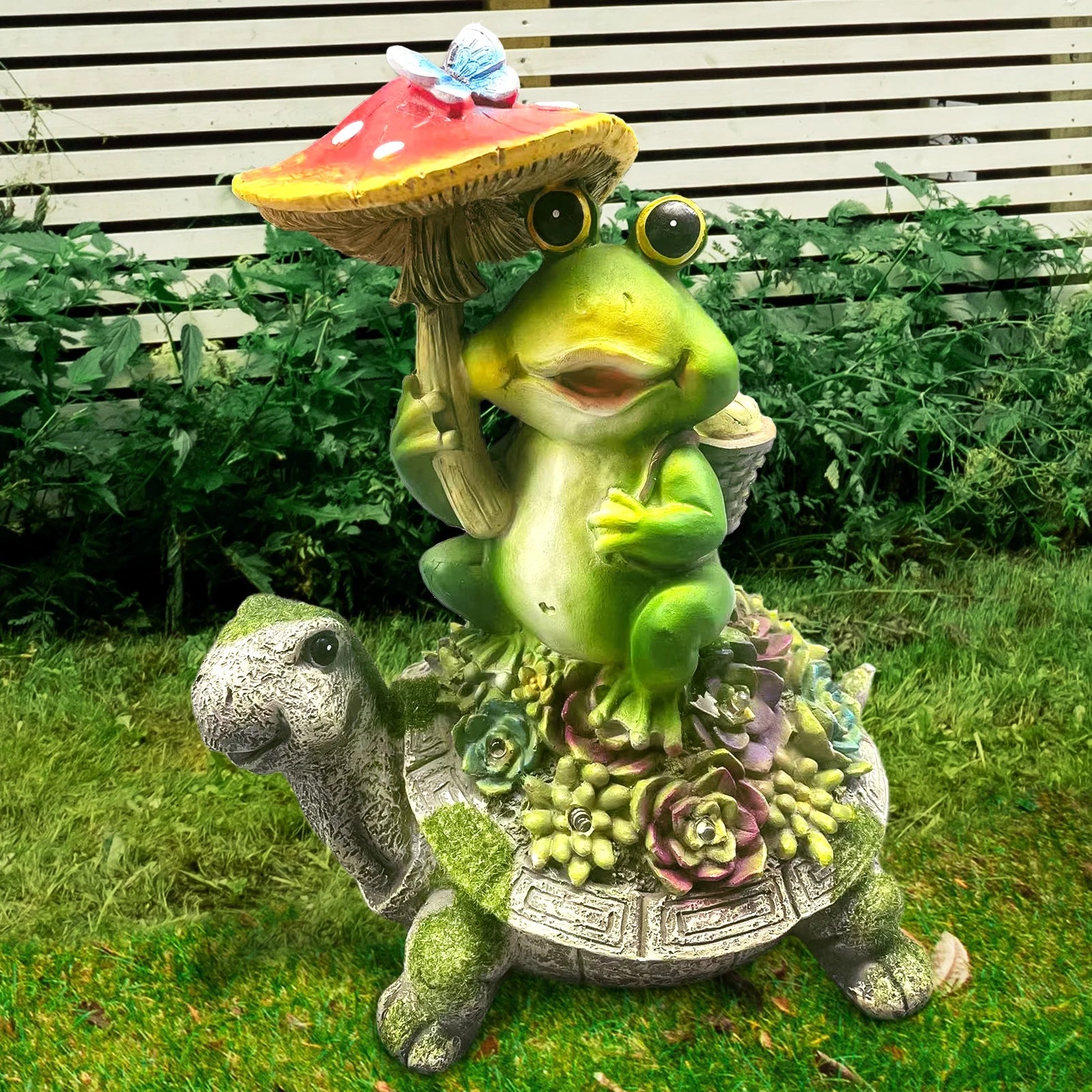 Solar Garden Statues Outdoor Decor, Turtle and Frog Holding Mushroom Garden Decor for Patio, Balcony, Yard, Lawn